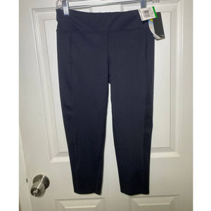TYR Solid Black Capri leggings size M (8) NWT